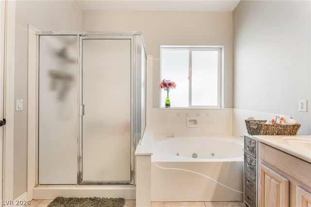 11209 Dell Cliffs Court, Las Vegas, NV 89144