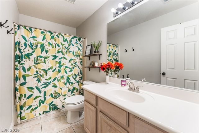 11209 Dell Cliffs Court, Las Vegas, NV 89144
