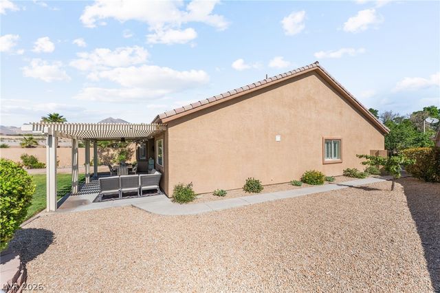 11209 Dell Cliffs Court, Las Vegas, NV 89144