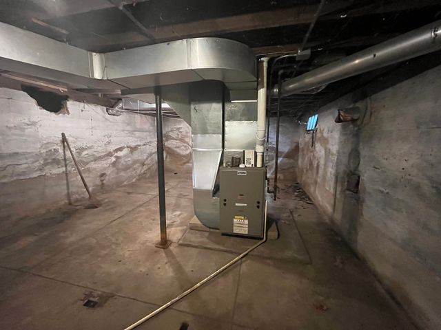 119 Center Street, Seatonville, IL 61359