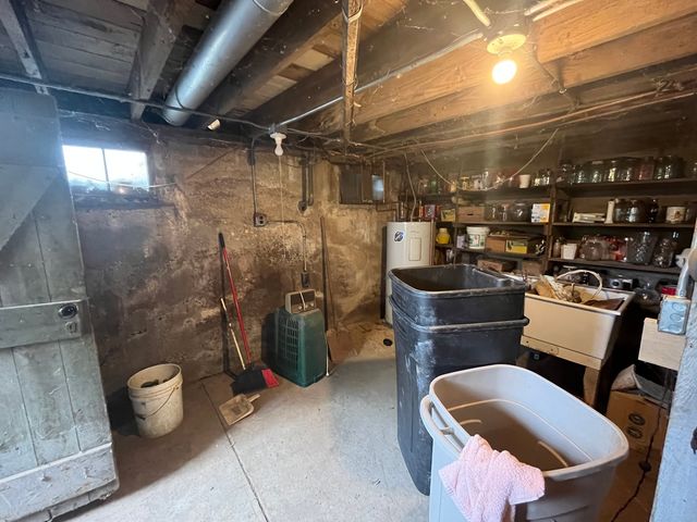 119 Center Street, Seatonville, IL 61359