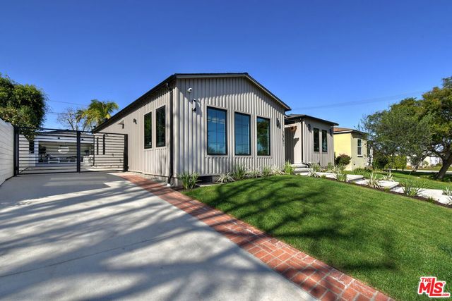 7907 Vicksburg Avenue, Los Angeles, CA 90045