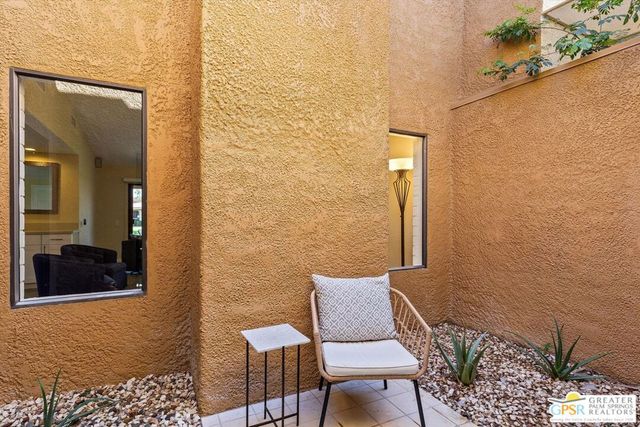 34 Camino Arroyo Place, Palm Desert, CA 92260