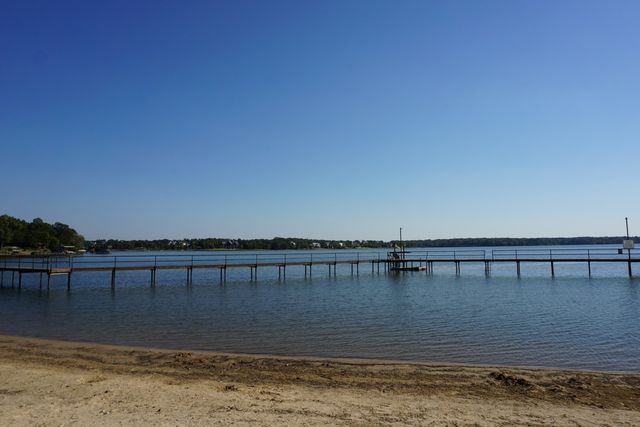 1688 Doc Holiday Dr, Log Cabin, TX 75148