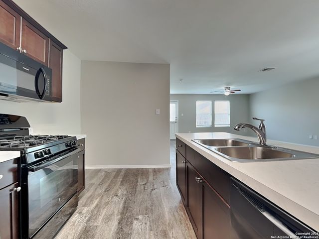 424 Mallow, New Braunfels, TX 78130