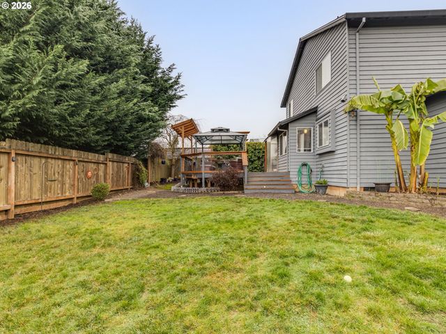 19585 GLENVIEW Ct, Oregon City, OR 97045