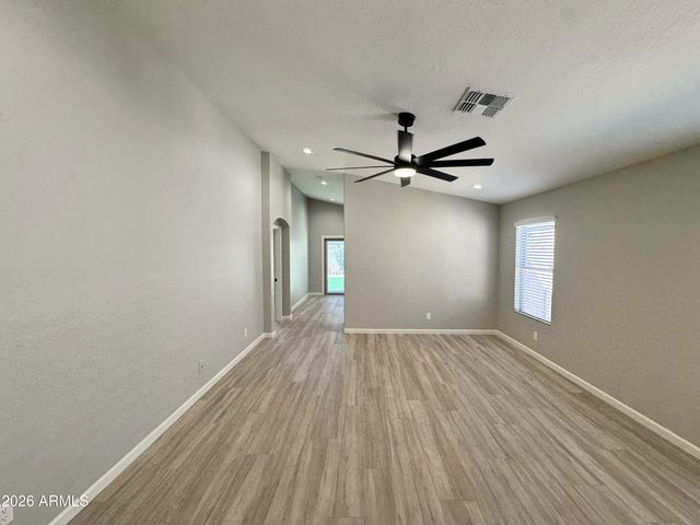 124 S 111th Street, Mesa, AZ 85208