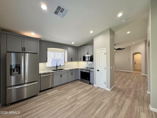 124 S 111th Street, Mesa, AZ 85208