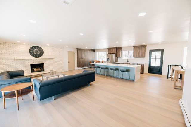 610 S 800 E, Centerville, UT 84014