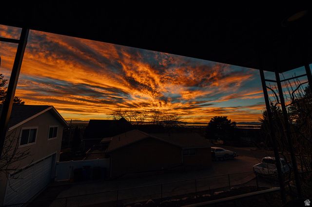 610 S 800 E, Centerville, UT 84014