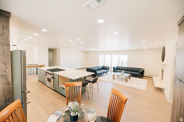 610 S 800 E, Centerville, UT 84014