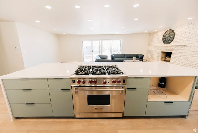 610 S 800 E, Centerville, UT 84014