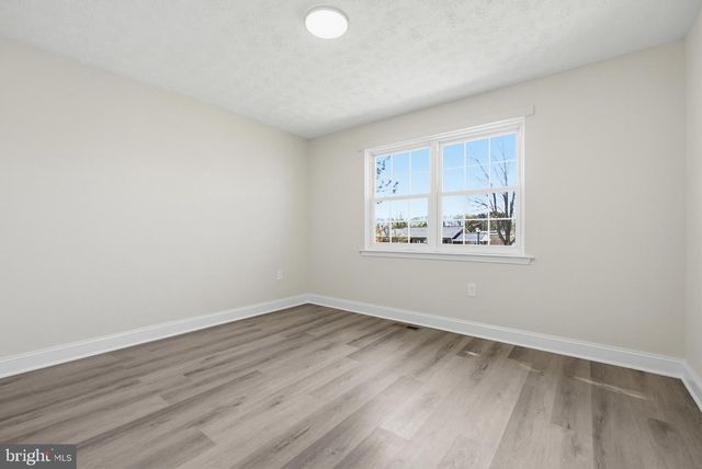 6702 KEYSTONE MANOR DR, District Heights, MD 20747