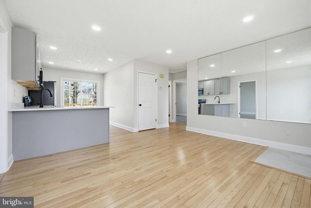 6702 KEYSTONE MANOR DR, District Heights, MD 20747