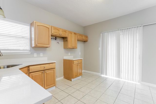 7744 Ellis Drive, Houston, TX 77489