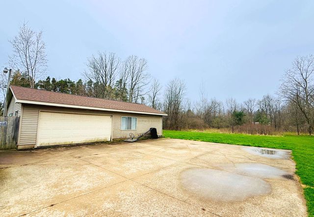 10201 N Clio Road, Clio, MI 48420