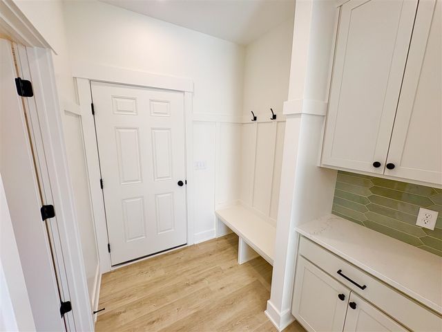 5956 Braemoor Court, Caledonia, MI 49316