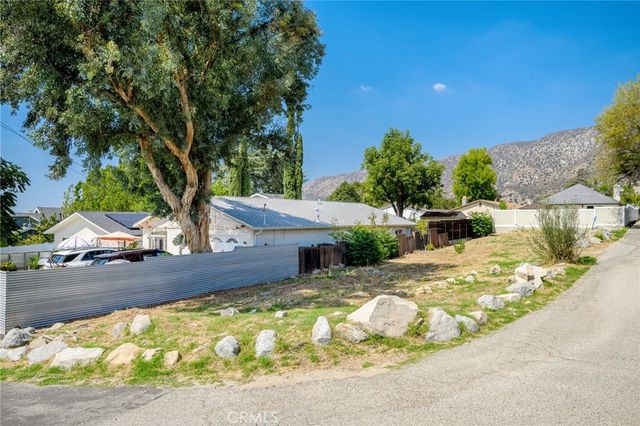 7701 W Forsythe Street, Tujunga, CA 91042