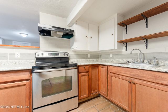 5055 SAN JUAN Avenue, Jacksonville, FL 32210