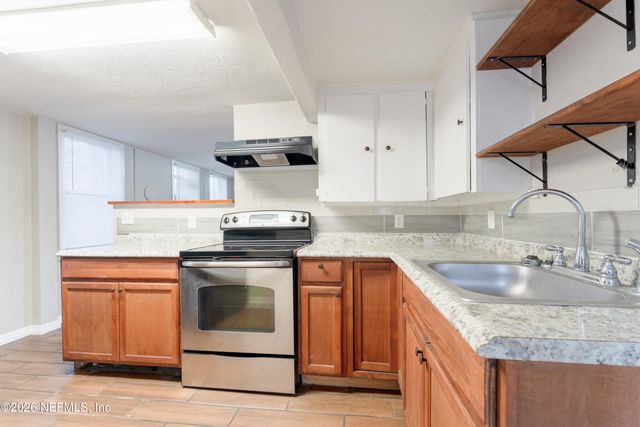 5055 SAN JUAN Avenue, Jacksonville, FL 32210