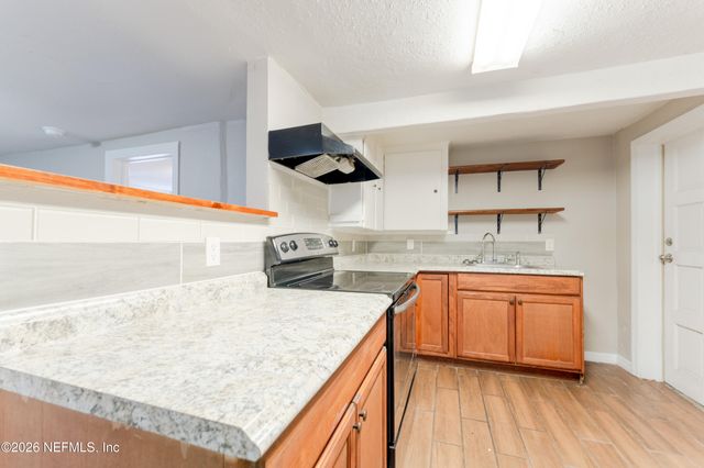 5055 SAN JUAN Avenue, Jacksonville, FL 32210