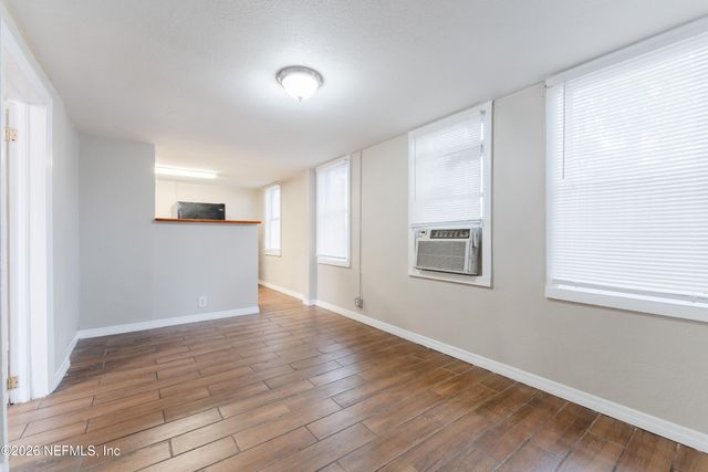 5055 SAN JUAN Avenue, Jacksonville, FL 32210
