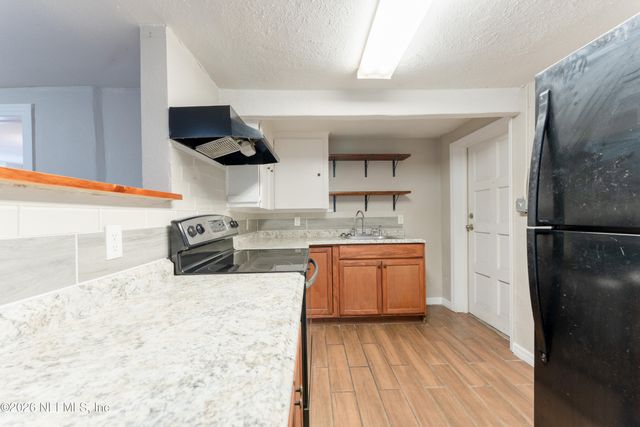 5055 SAN JUAN Avenue, Jacksonville, FL 32210