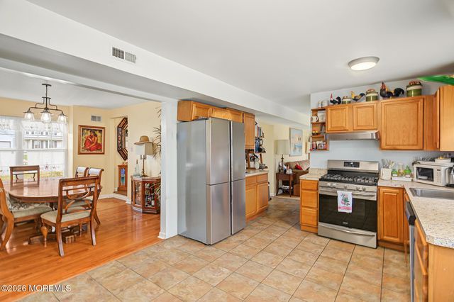 1926 Shore Boulevard, Toms River, NJ 08753