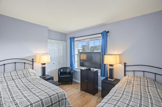 1926 Shore Boulevard, Toms River, NJ 08753