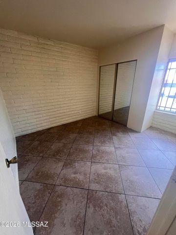 1307 S Copias Way, Tucson, AZ 85713