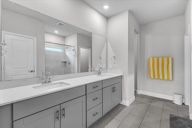 5665 Castle Peak Bend, Fort Worth, TX 76126