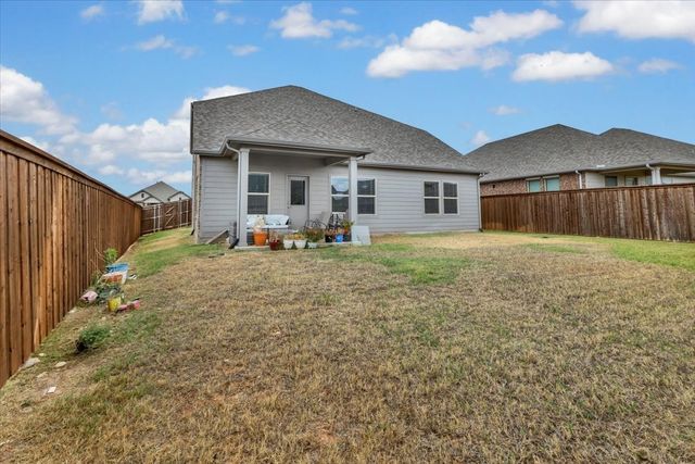 5665 Castle Peak Bend, Fort Worth, TX 76126