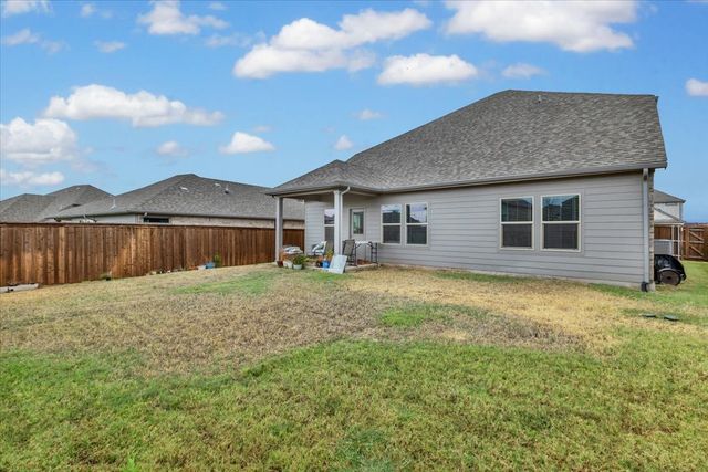 5665 Castle Peak Bend, Fort Worth, TX 76126