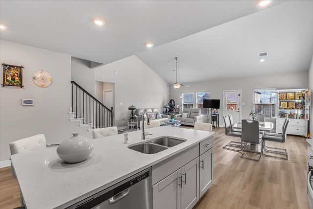 5665 Castle Peak Bend, Fort Worth, TX 76126