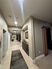 300 E 4th Street 422, Long Beach, CA 90802