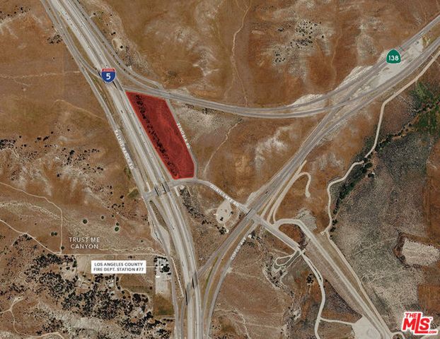 5 Quail Lake Road, Lebec, CA 93243