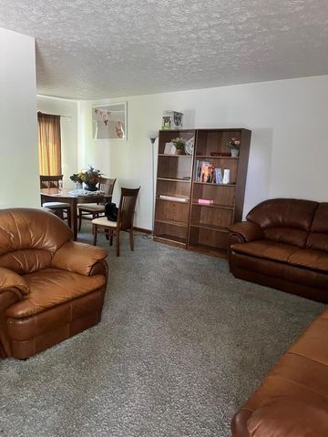 5203 Quincy Drive, Columbus, OH 43232