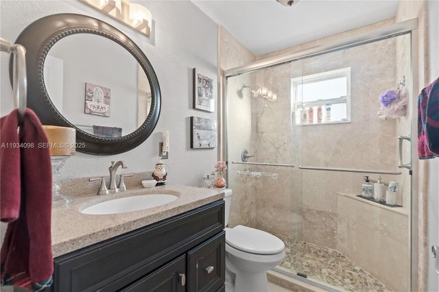 15450 SW 157th Ter, Miami, FL 33187