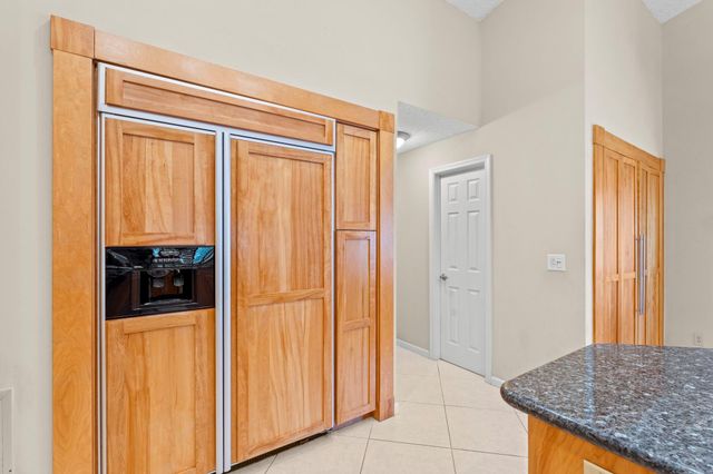 1120 NW 100th Way, Plantation, FL 33322