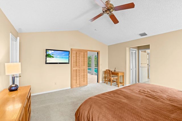 1120 NW 100th Way, Plantation, FL 33322