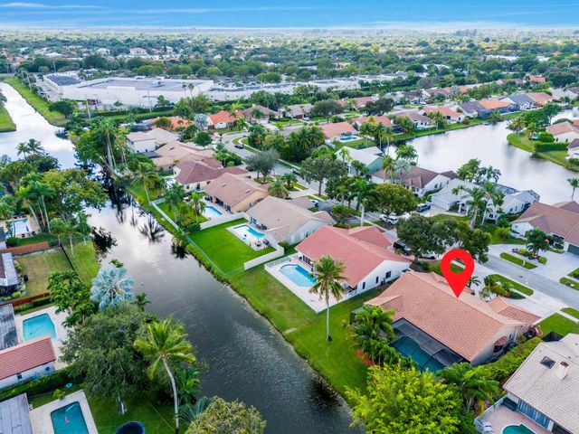 1120 NW 100th Way, Plantation, FL 33322