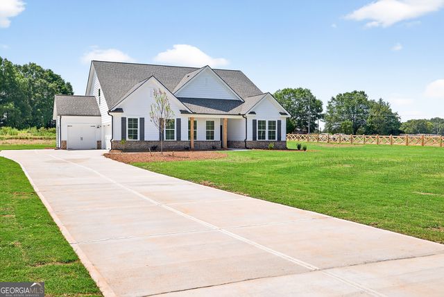 37 Cherokee Court, Good Hope, GA 30641