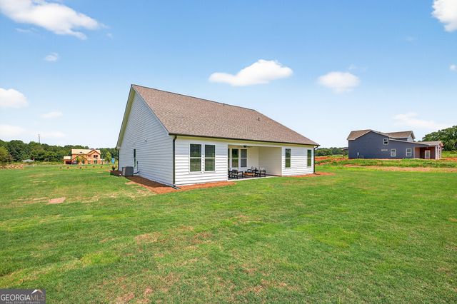 37 Cherokee Court, Good Hope, GA 30641