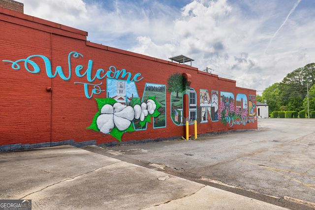 37 Cherokee Court, Good Hope, GA 30641