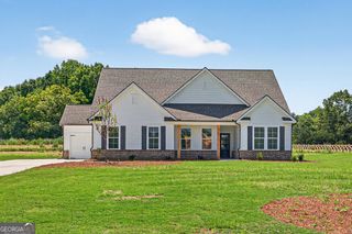 37 Cherokee Court, Good Hope, GA 30641