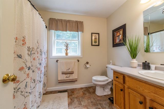 178 Annand Drive, Milford, NH 03055