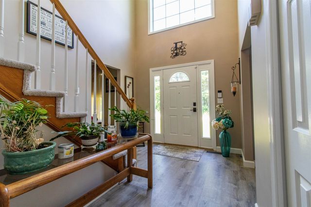 178 Annand Drive, Milford, NH 03055