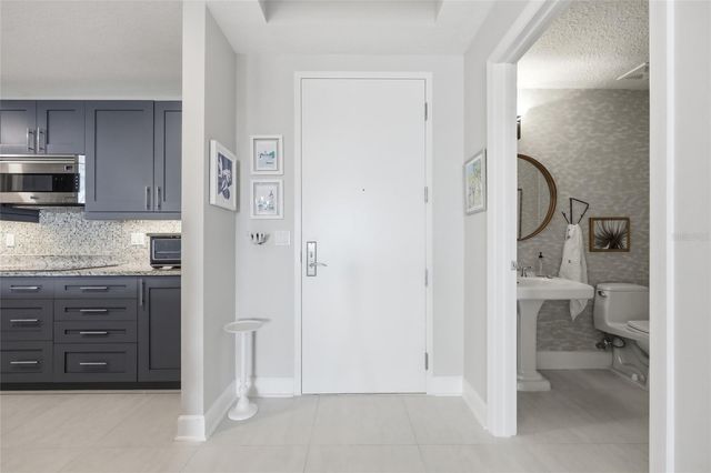 100 S EOLA DRIVE 605, Orlando, FL 32801