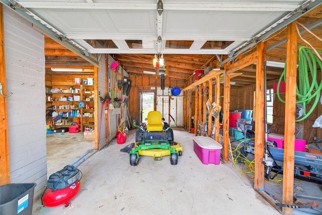 125 Sunrise Court, Palmer, TX 75152