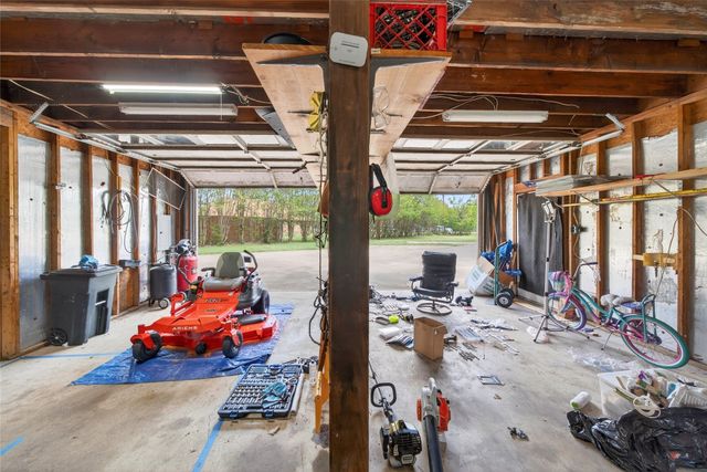 125 Sunrise Court, Palmer, TX 75152